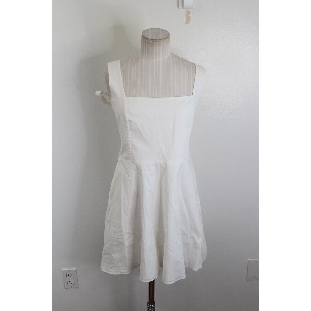 Show Me Your MuMu White Mini Dress